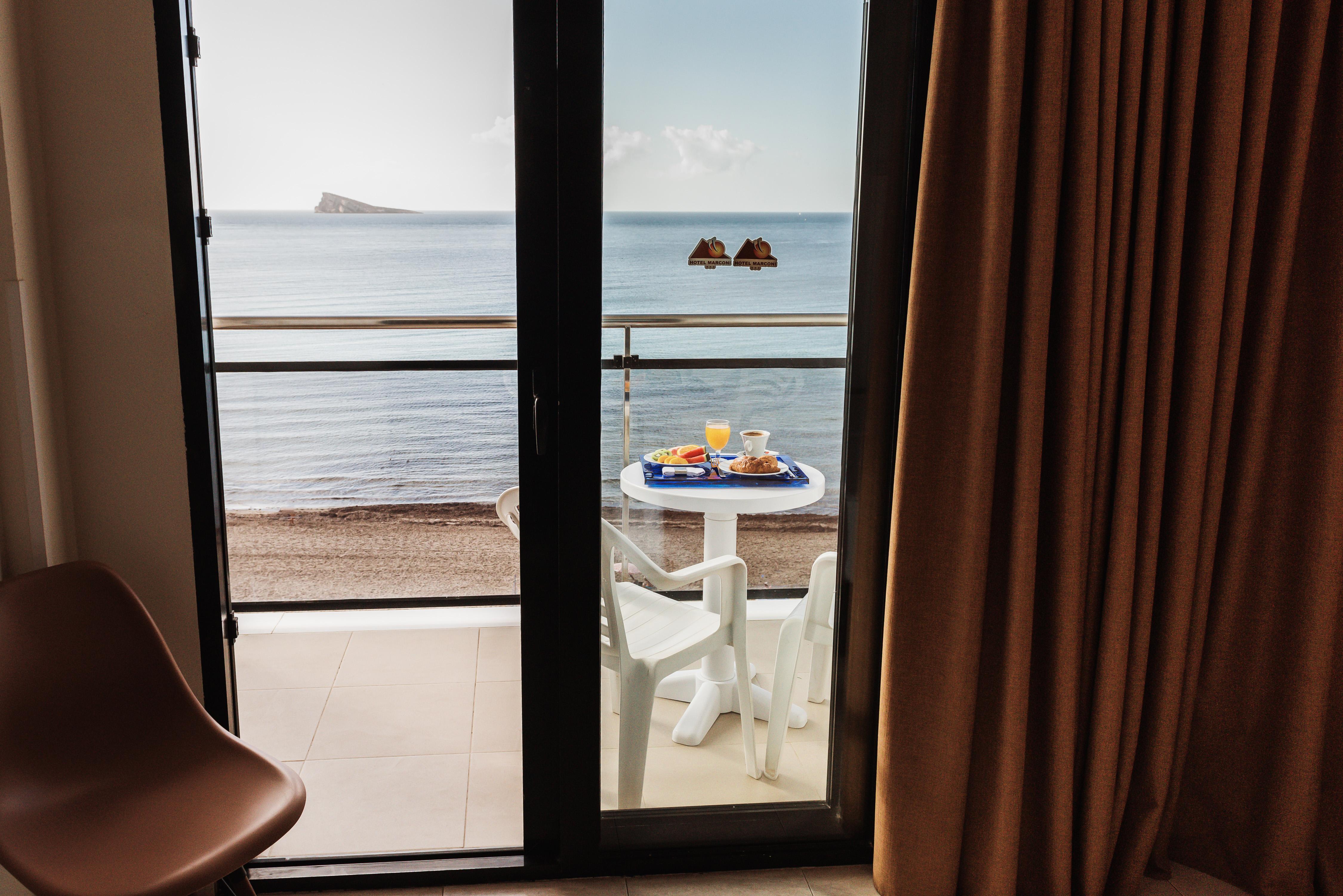 Hotel Marconi Benidorm Luaran gambar