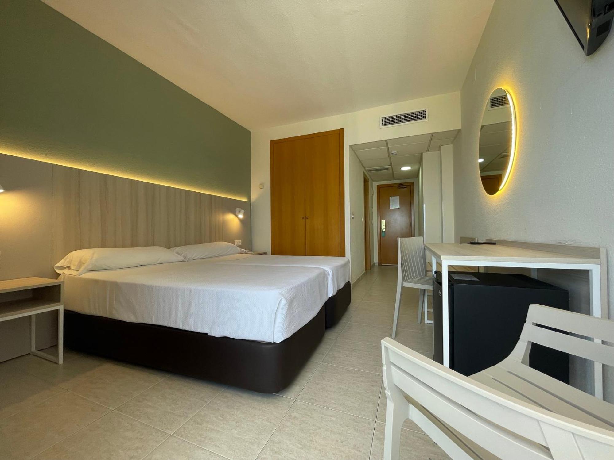 Hotel Marconi Benidorm Luaran gambar