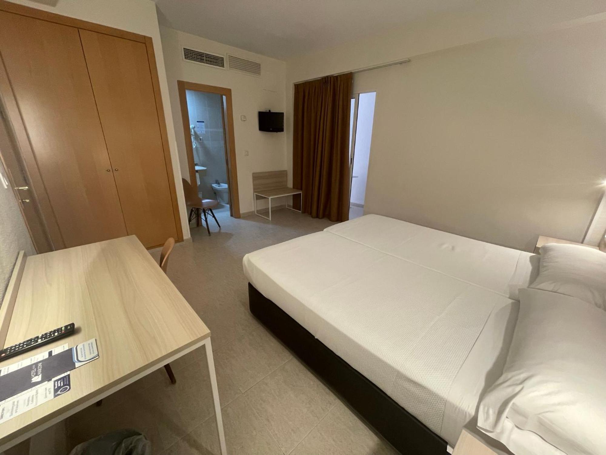 Hotel Marconi Benidorm Luaran gambar