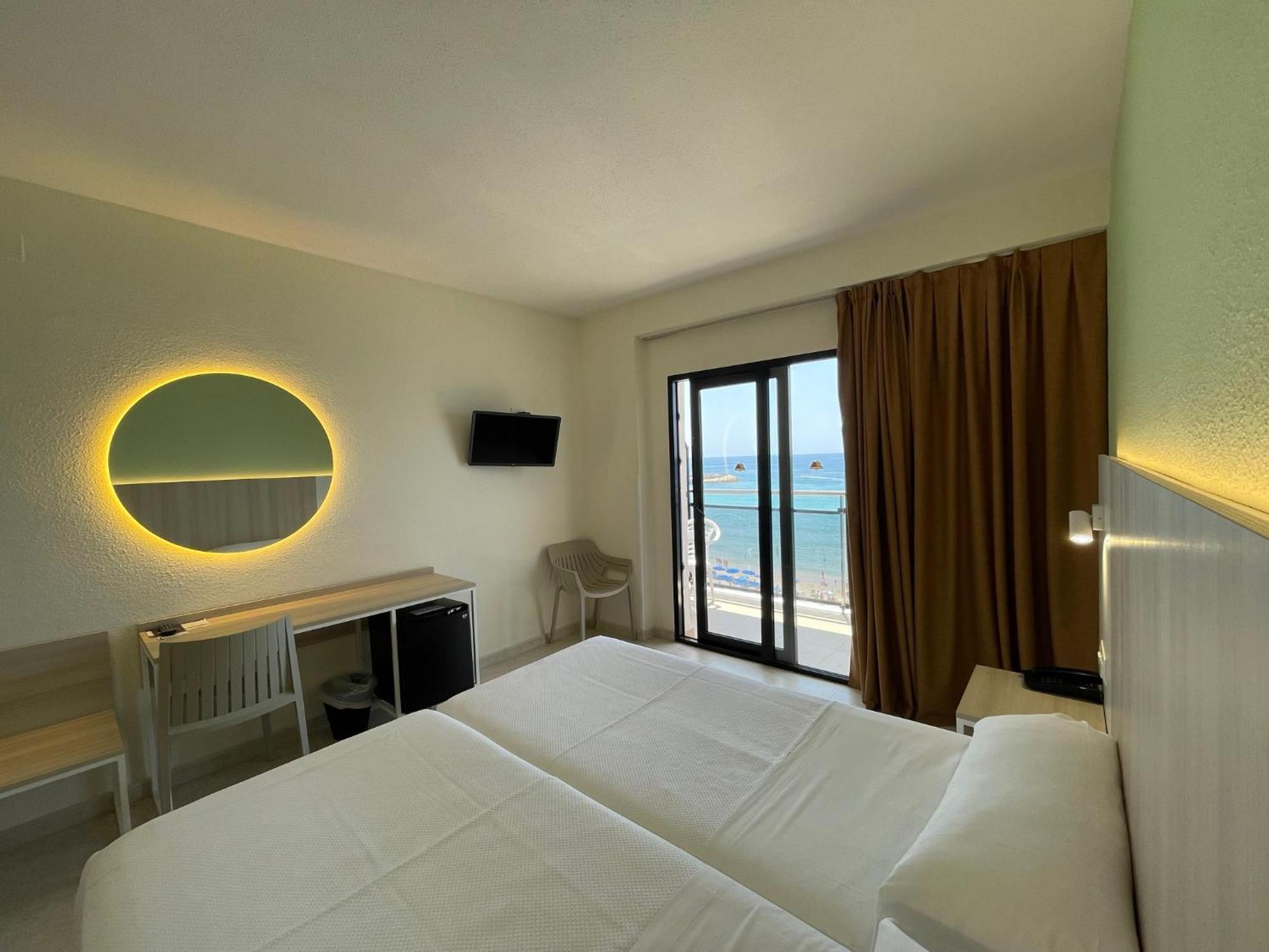 Hotel Marconi Benidorm Luaran gambar